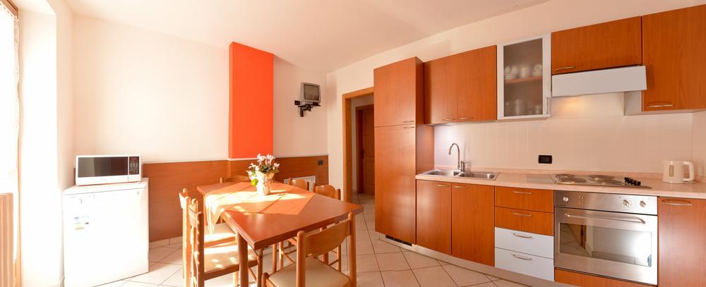 Residence Al Pescatore Caldes Εξωτερικό φωτογραφία